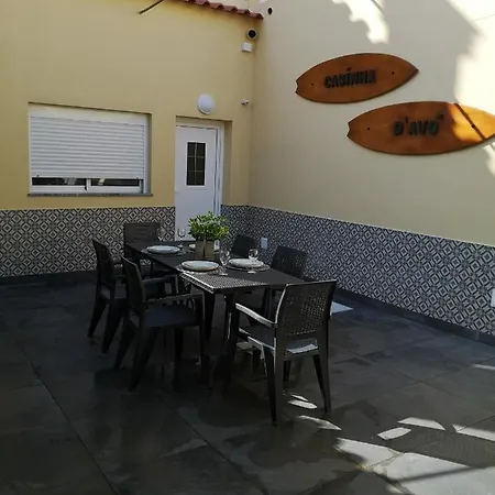 Casinha D'avo Ναζαρέ