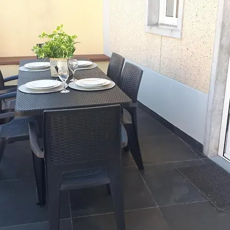 Casinha D'avo Feriehus Nazaré