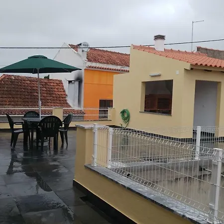 Nyaraló Casinha D'avo